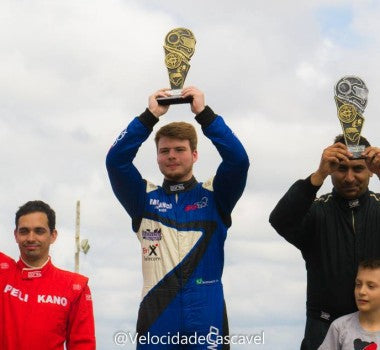 Paranaense de Velocidade começa com provas empolgantes em Cascavel
